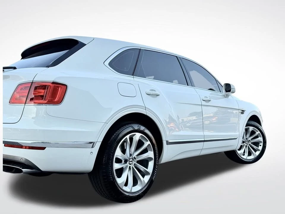 2018 Bentley Bentayga - Image 8 of 20