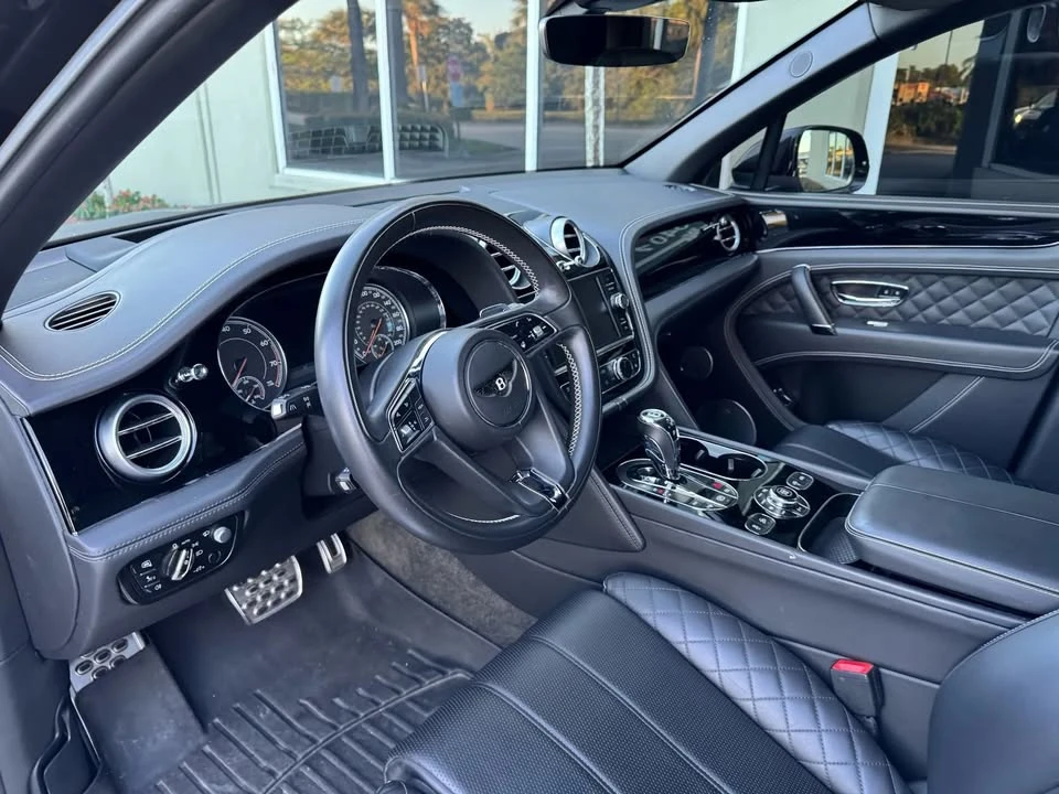2018 Bentley Bentayga - Image 10 of 20