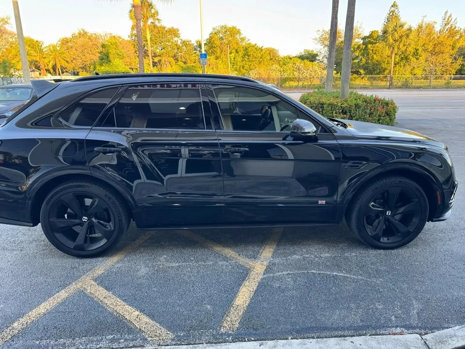 2018 Bentley Bentayga - Image 4 of 20