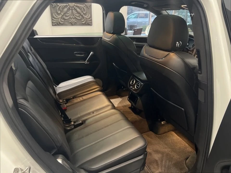 2018 Bentley Bentayga - Image 10 of 13