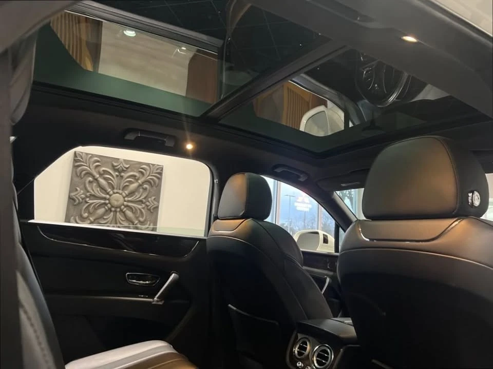 2018 Bentley Bentayga - Image 13 of 13