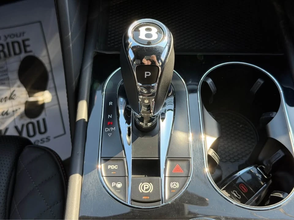 2018 Bentley Bentayga - Image 7 of 20