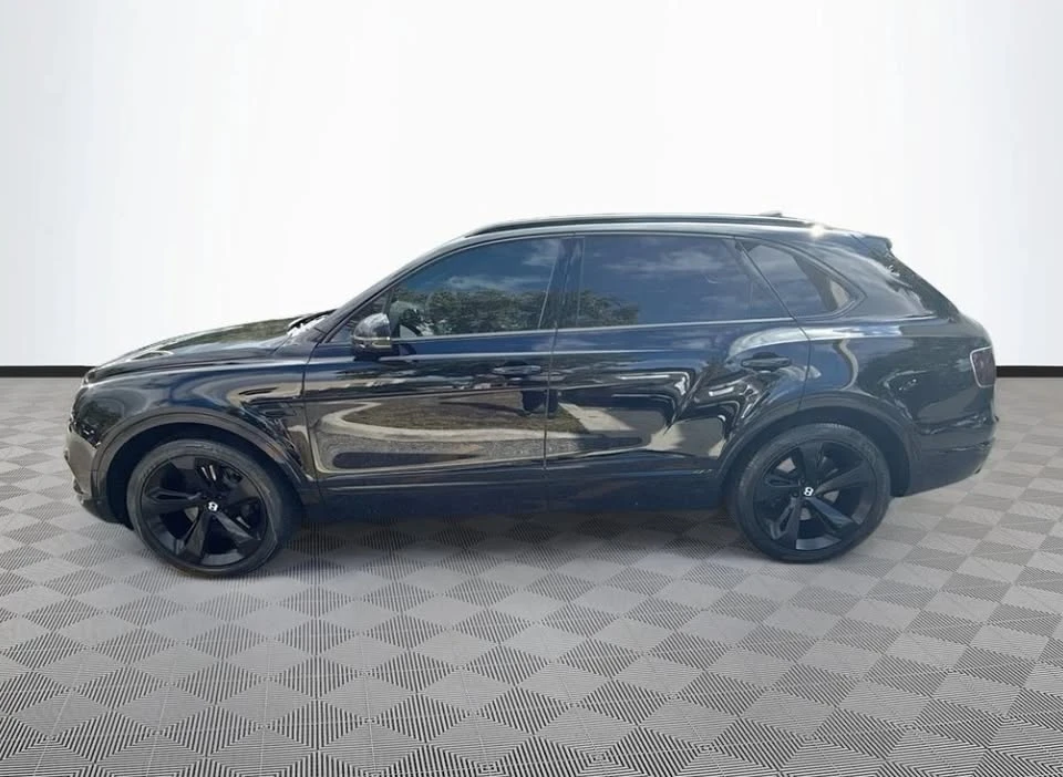 2018 Bentley Bentayga - Image 2 of 15