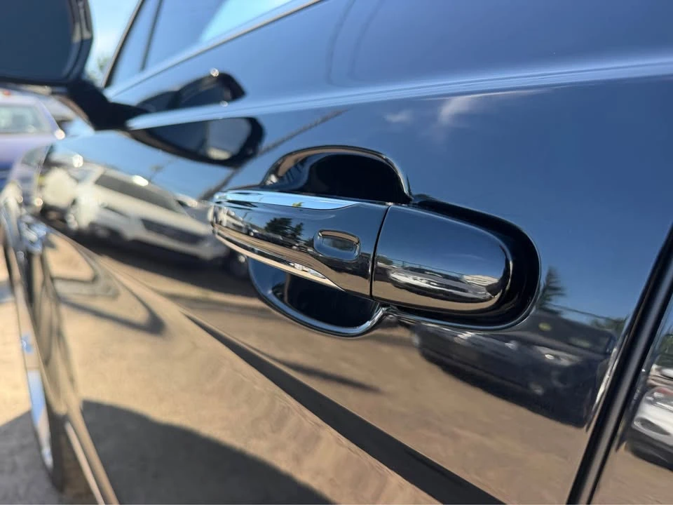 2018 Bentley Bentayga - Image 16 of 20