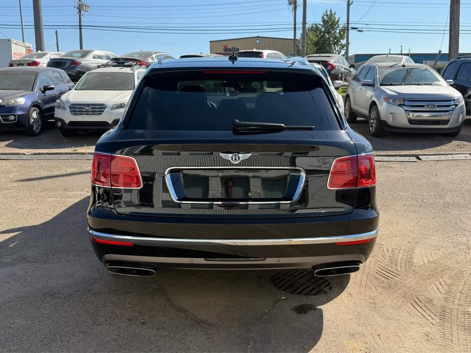 2018 Bentley Bentayga - Image 13 of 20