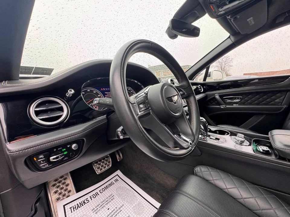 2018 Bentley Bentayga - Image 15 of 20