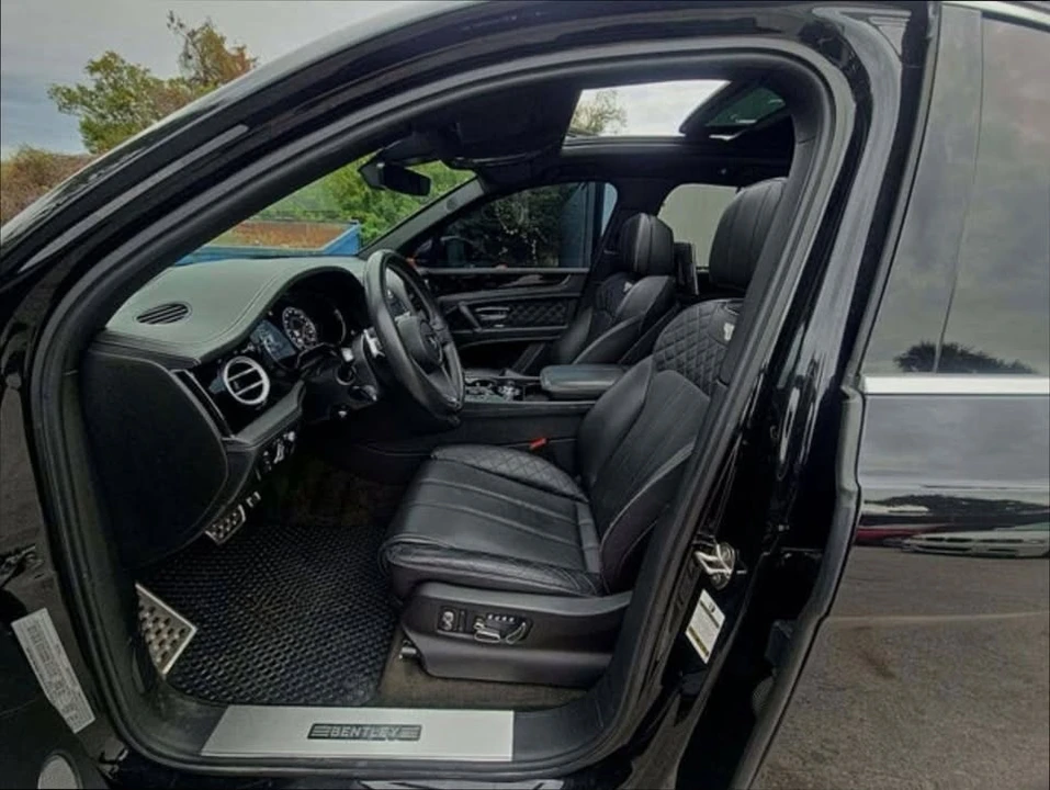 2018 Bentley Bentayga - Image 6 of 16