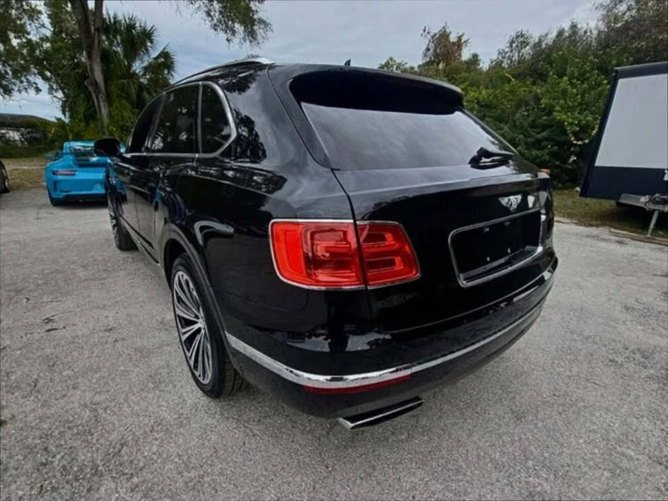 2018 Bentley Bentayga - Image 3 of 16