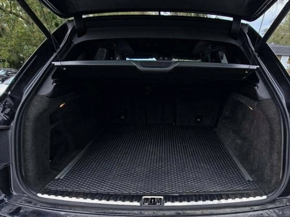 2018 Bentley Bentayga - Image 15 of 16