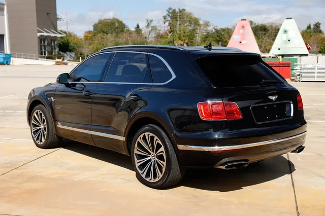 2018 Bentley Bentayga - Image 5 of 16