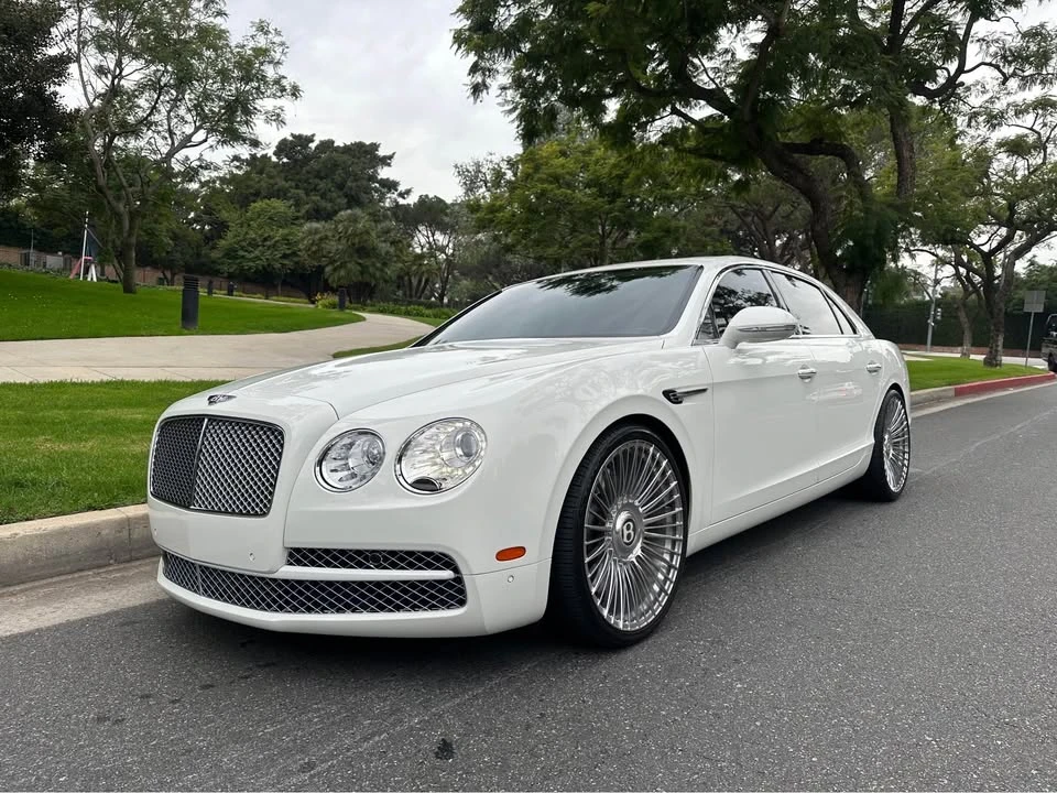 2018 Bentley Continental Flying Spur - Image 2 of 9