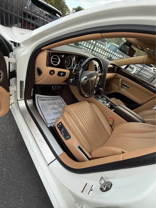 2018 Bentley Continental Flying Spur - Image 9 of 15