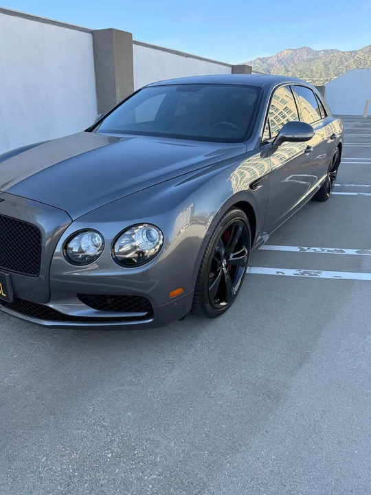 2018 Bentley Continental Flying Spur - Image 2 of 10
