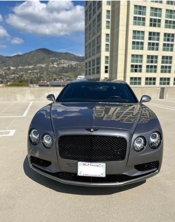 2018 Bentley Continental Flying Spur - Image 2 of 17