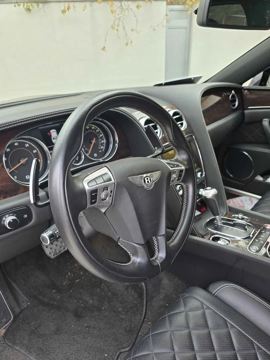 2018 Bentley Continental Flying Spur - Image 11 of 18