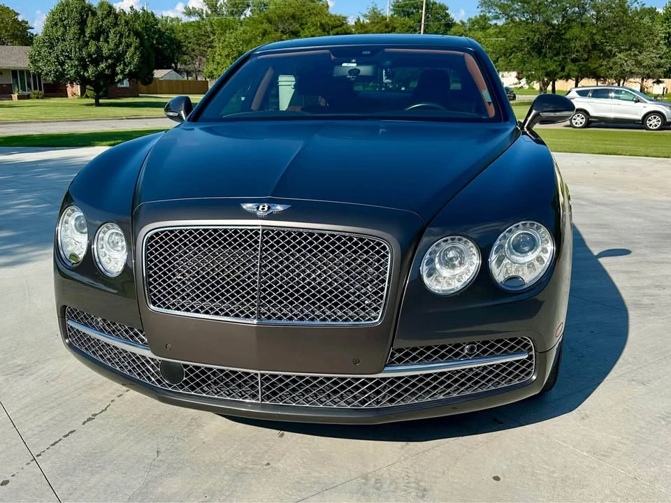 2018 Bentley Continental Flying Spur - Image 2 of 12