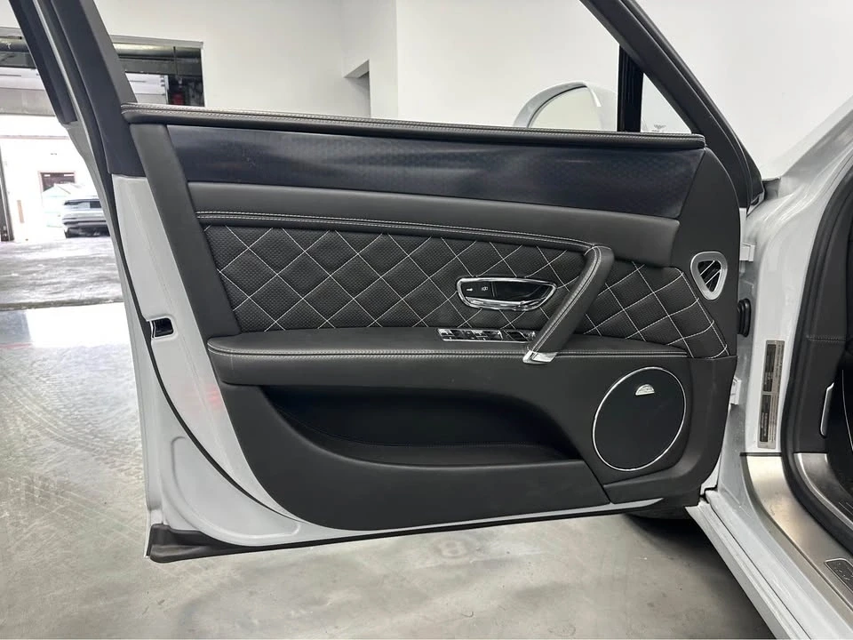 2018 Bentley Continental Flying Spur - Image 10 of 19