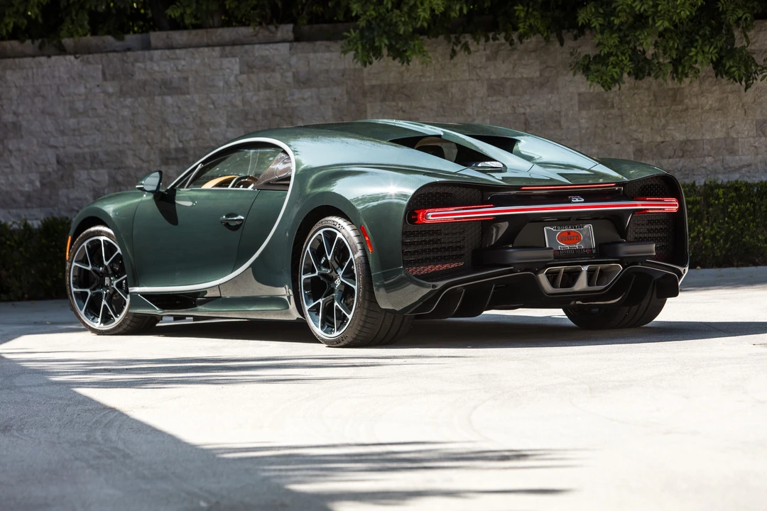 2018 Bugatti Chiron - Image 25 of 27