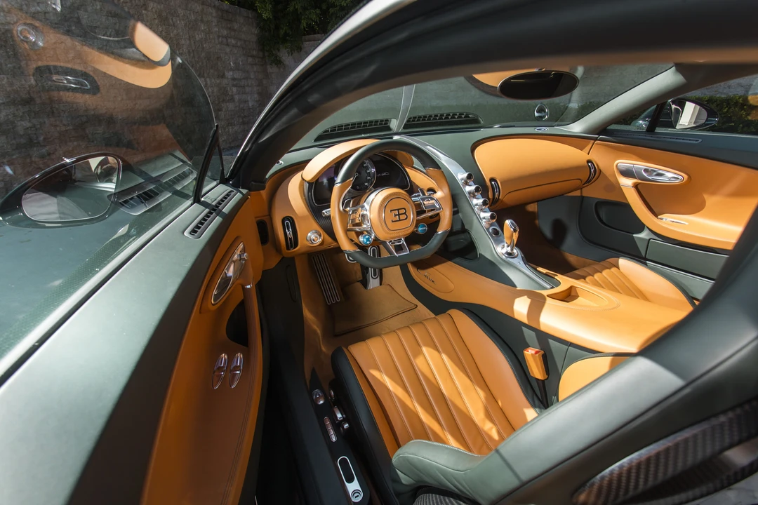2018 Bugatti Chiron - Image 6 of 27
