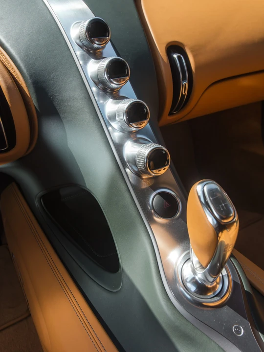 2018 Bugatti Chiron - Image 4 of 27