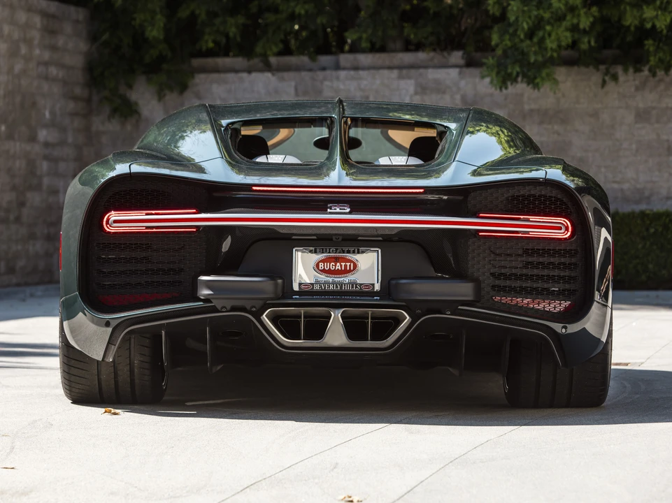 2018 Bugatti Chiron - Image 21 of 27