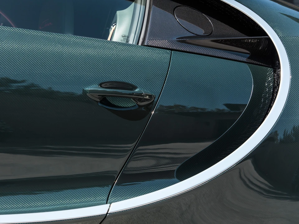 2018 Bugatti Chiron - Image 10 of 27