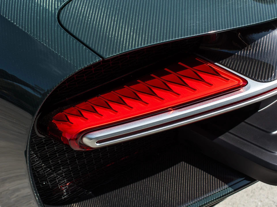 2018 Bugatti Chiron - Image 18 of 27