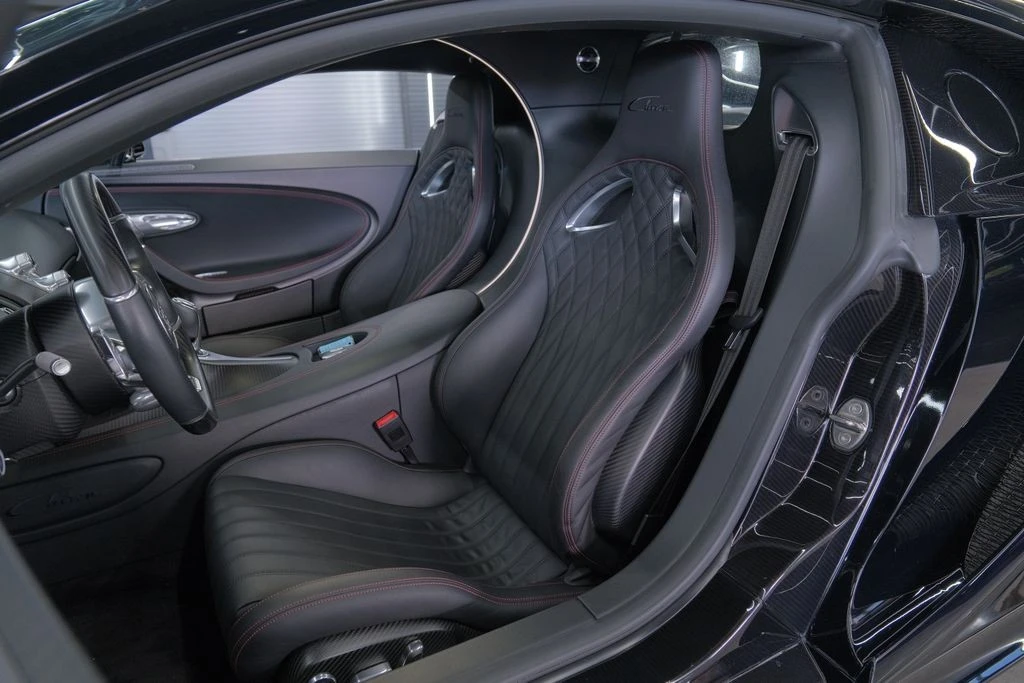2018 Bugatti Chiron - Image 11 of 31