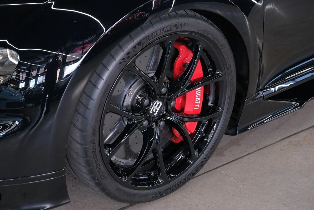 2018 Bugatti Chiron - Image 7 of 31