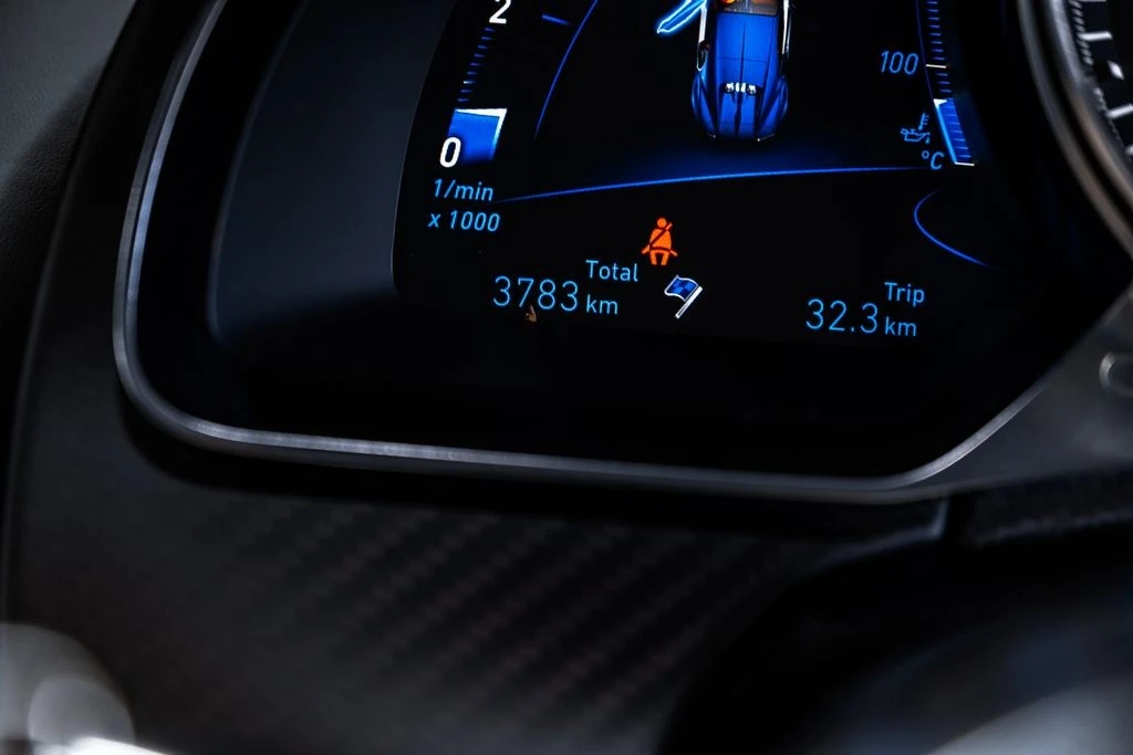 2018 Bugatti Chiron - Image 31 of 31