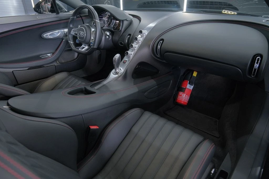 2018 Bugatti Chiron - Image 26 of 31