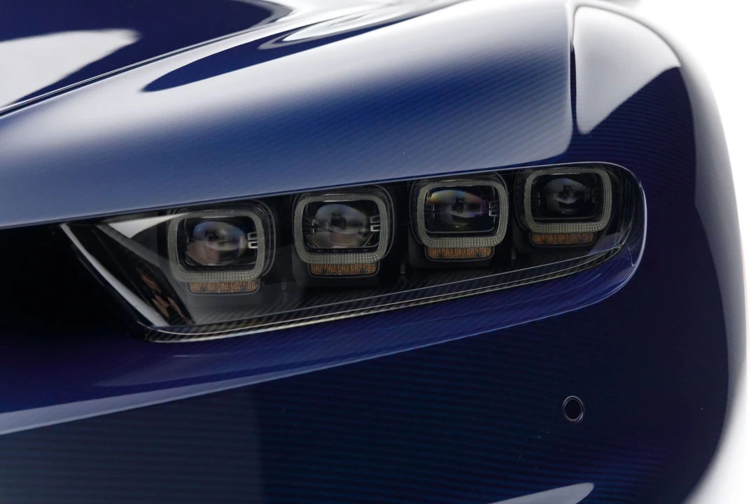 2018 Bugatti Chiron - Image 17 of 31