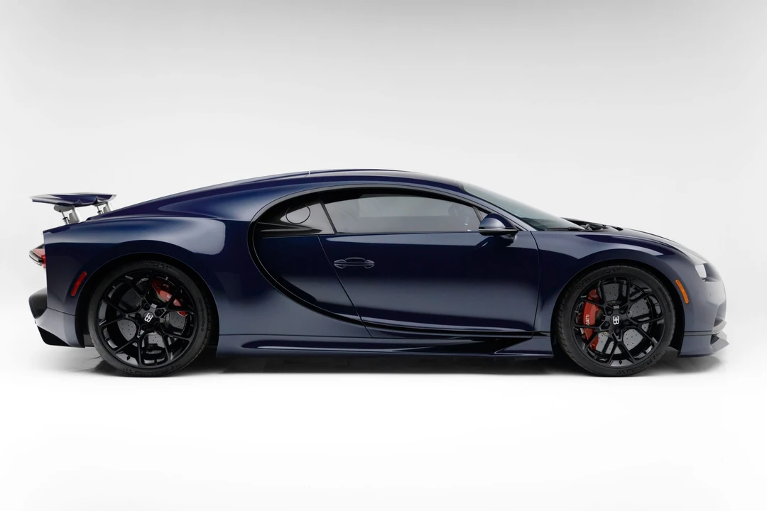 2018 Bugatti Chiron - Image 13 of 31