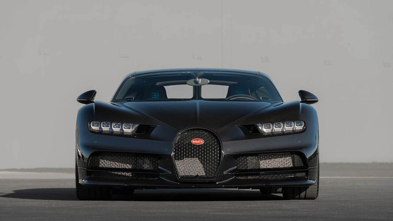 2018 Bugatti Chiron - Image 3 of 31