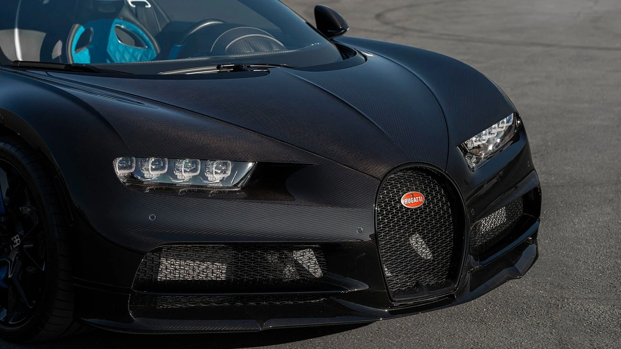 2018 Bugatti Chiron - Image 9 of 31
