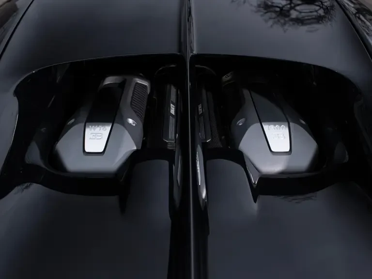 2018 Bugatti Chiron - Image 4 of 31