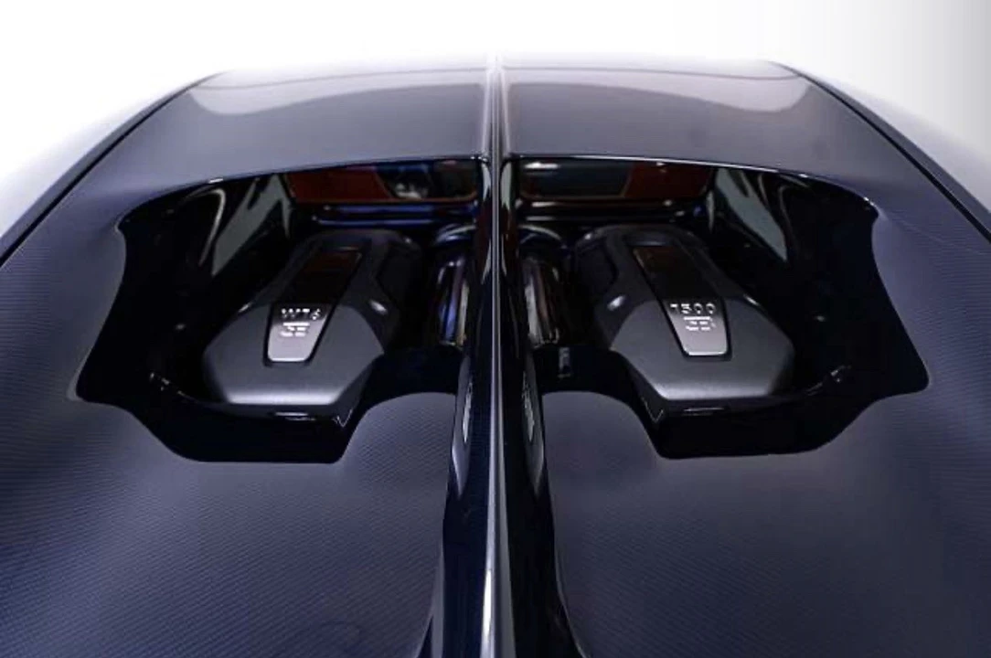 2018 Bugatti Chiron - Image 8 of 9