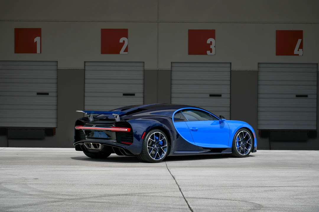2018 Bugatti Chiron - Image 15 of 31