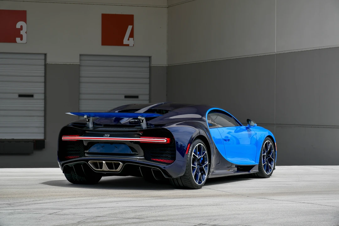 2018 Bugatti Chiron - Image 12 of 31