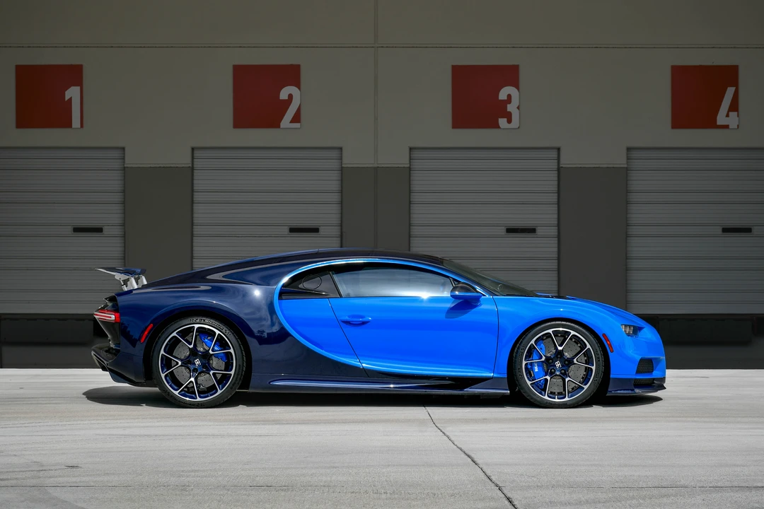 2018 Bugatti Chiron - Image 16 of 31