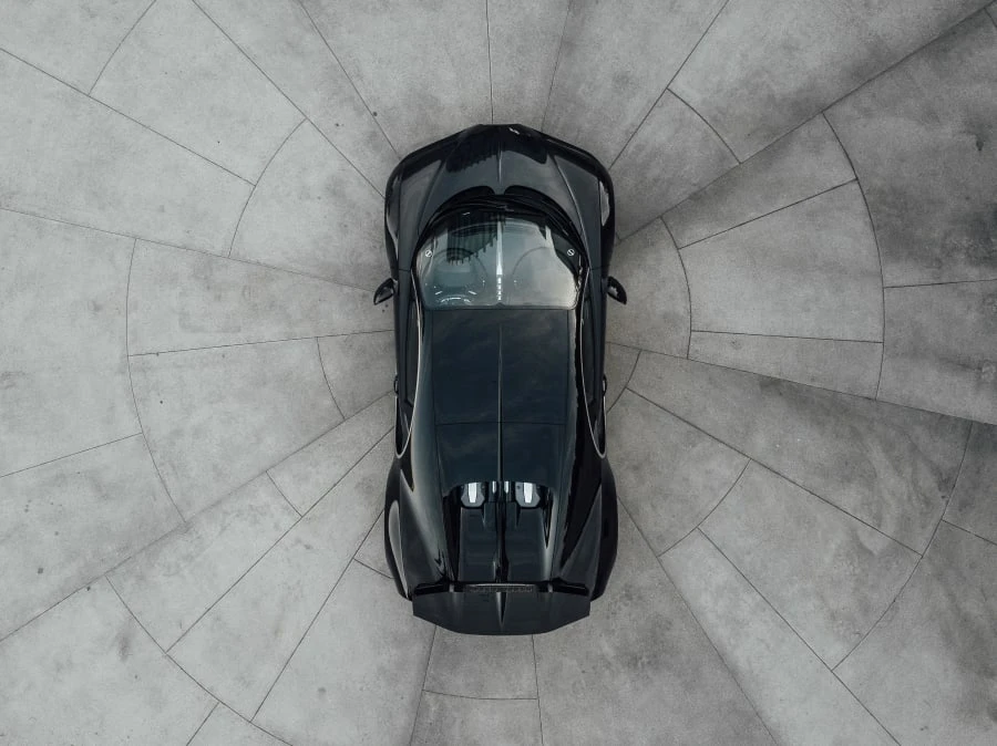 2018 Bugatti Chiron - Image 9 of 25