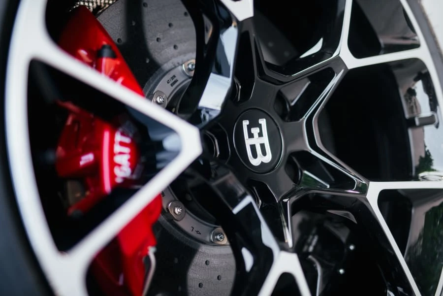 2018 Bugatti Chiron - Image 7 of 25