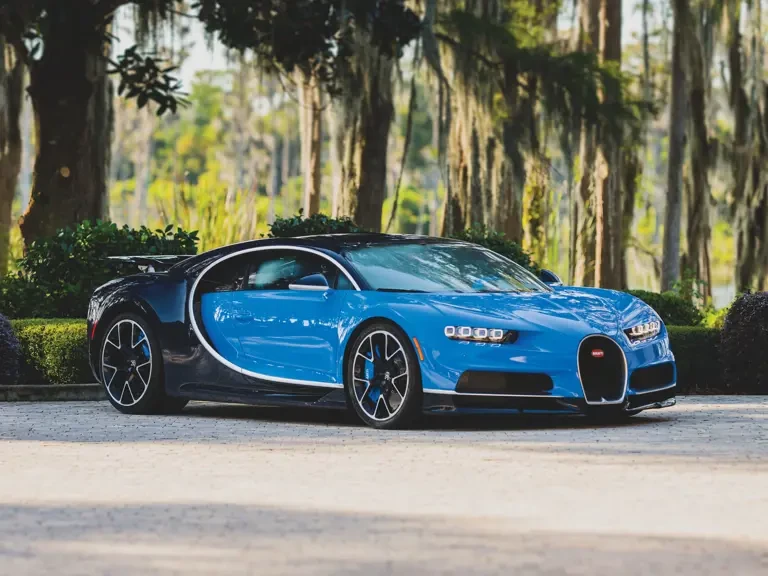 2018 Bugatti Chiron - Image 2 of 31