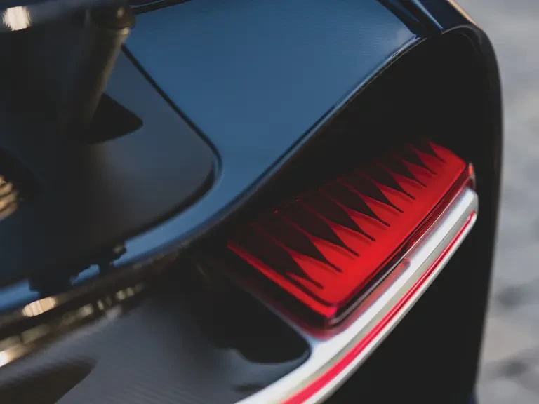 2018 Bugatti Chiron - Image 20 of 31
