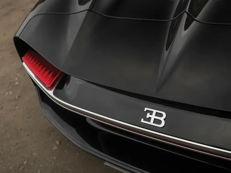 2018 Bugatti Chiron - Image 22 of 31