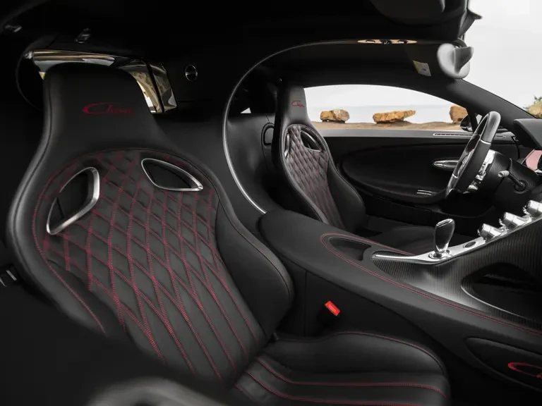 2018 Bugatti Chiron - Image 17 of 31