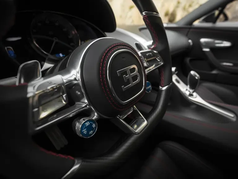 2018 Bugatti Chiron - Image 16 of 31