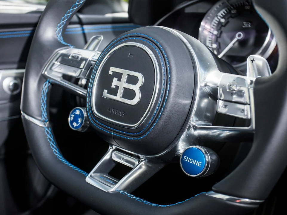 2018 Bugatti Chiron - Image 14 of 31