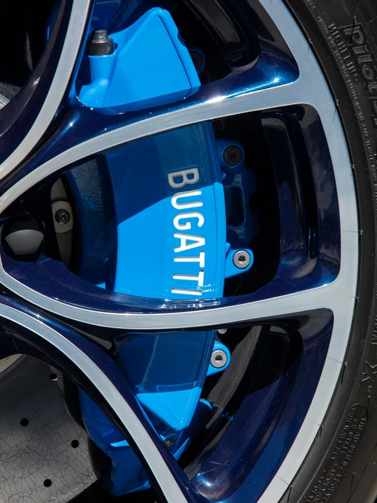 2018 Bugatti Chiron - Image 23 of 31