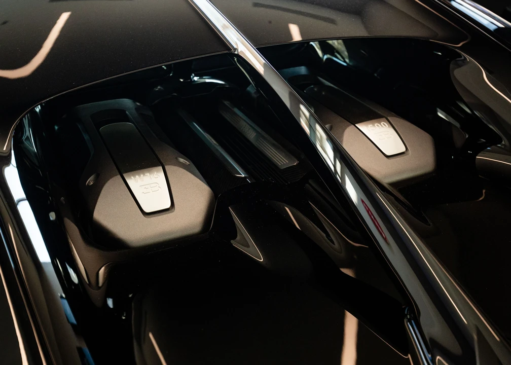 2018 Bugatti Chiron - Image 4 of 31